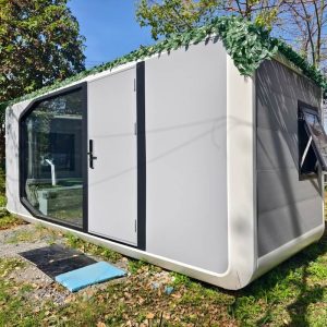 Alternative view of VOLFERDA Apple Cabin Model A1